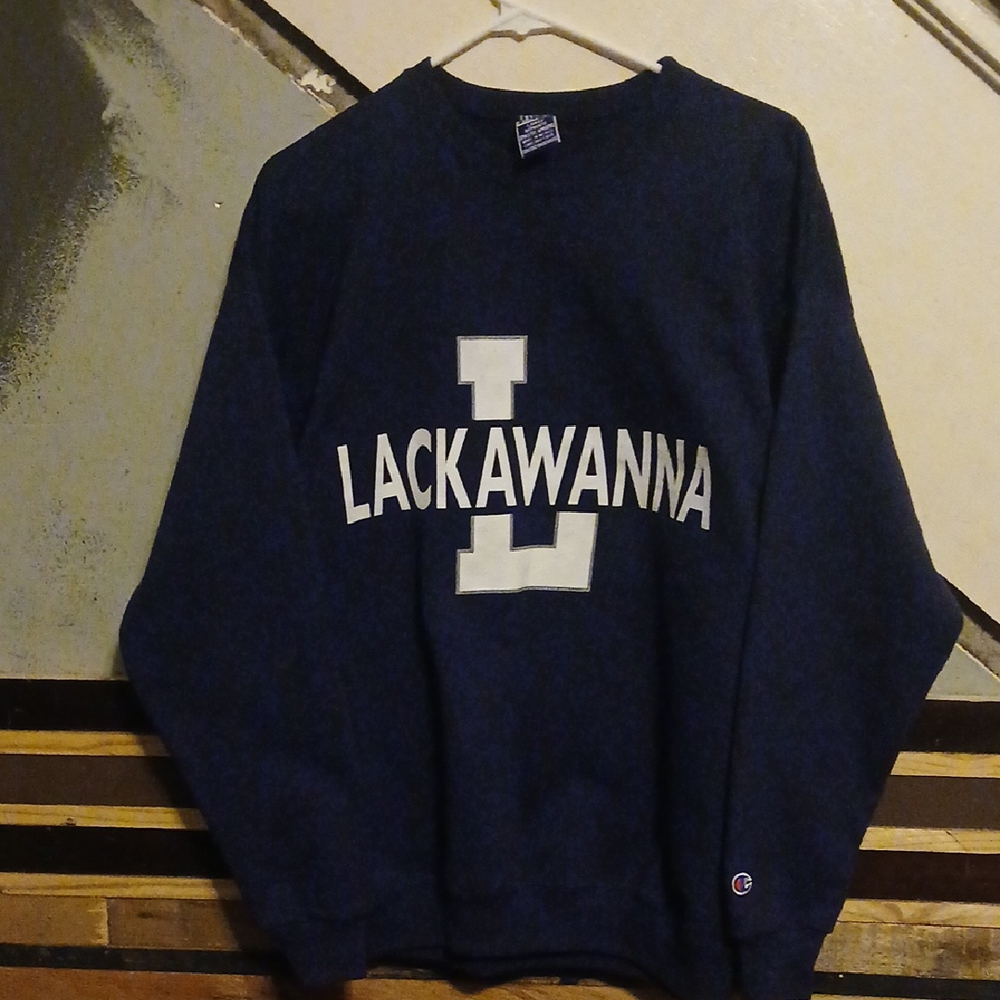 Vintage Men's Champion Lackawanna PA Sweatshirt Size Large  Navy Blue
